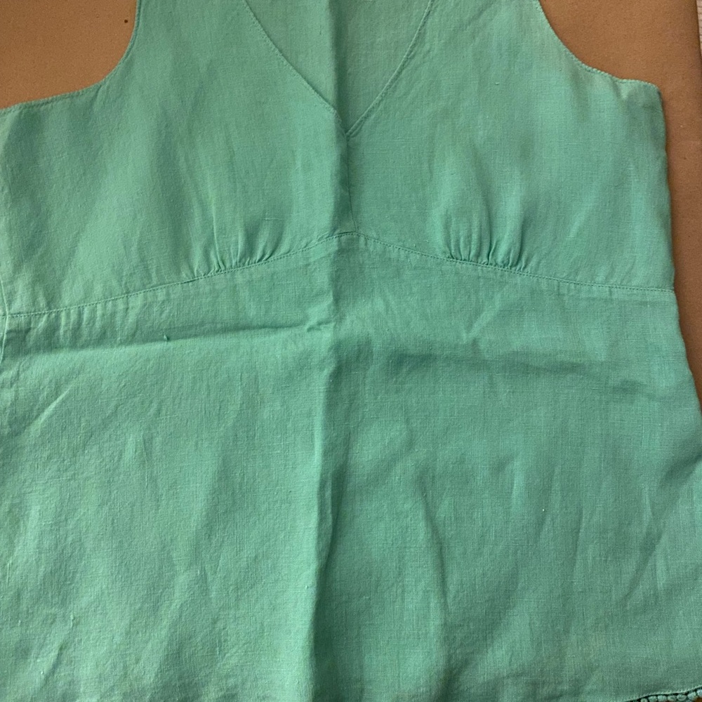 Talbots Green Fitted Tank Top with V-Neckline